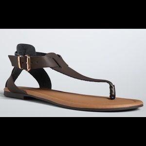 New Torrid Brown Faux Leather T-Strap Sandals