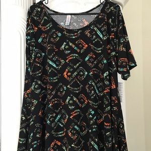 Lularoe Perfect T