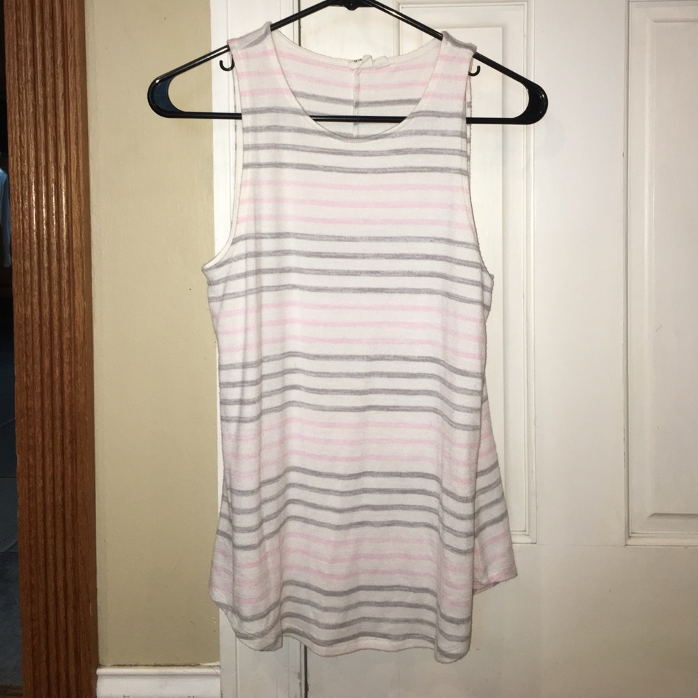Cotton tee with no sleeves (tank)- girls