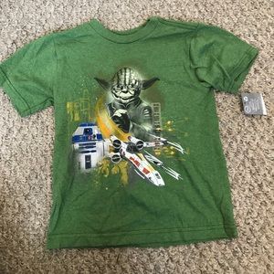 Disney Store yoda, Star Wars tee. Boys 4. XS.