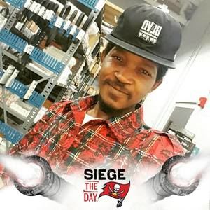 Meet your Posher, Aaron