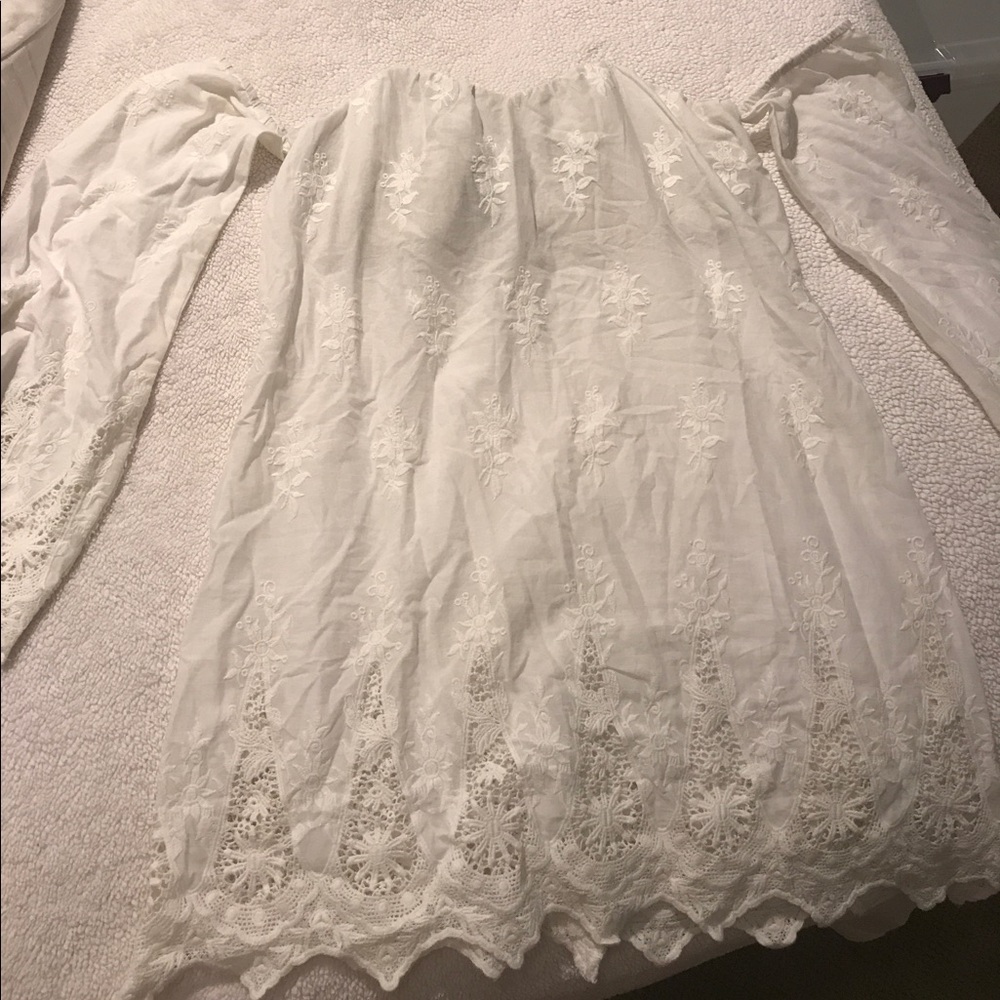 Stone Cold Fox Off-The-Shoulder Dress