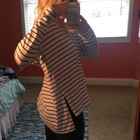 High low light weight stripped hoodie - Picture 6 of 8