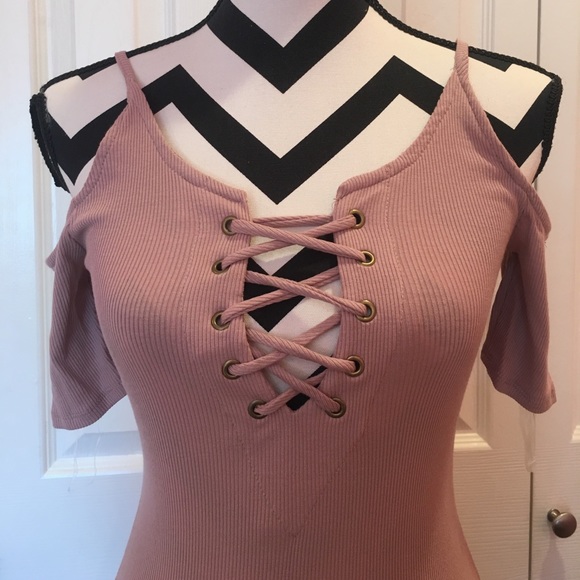 ‼️Last one‼️Lace Up Cold Shoulder Dress A6 - Picture 6 of 8