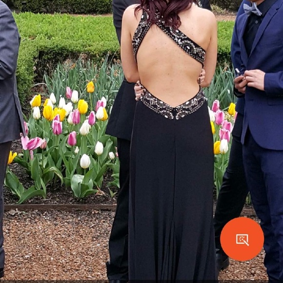Long black prom dress - Picture 3 of 4