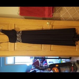 Long black prom dress