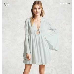NWOT Bell Sleeve Dress