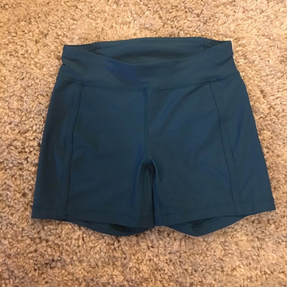 Lululemon spandex shorts