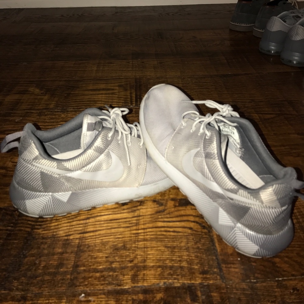 Nike shoes