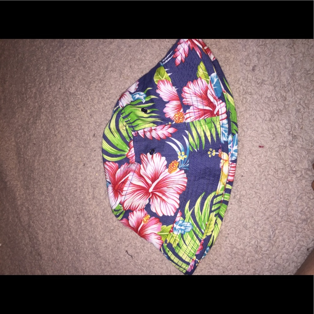 Floral bucket hat