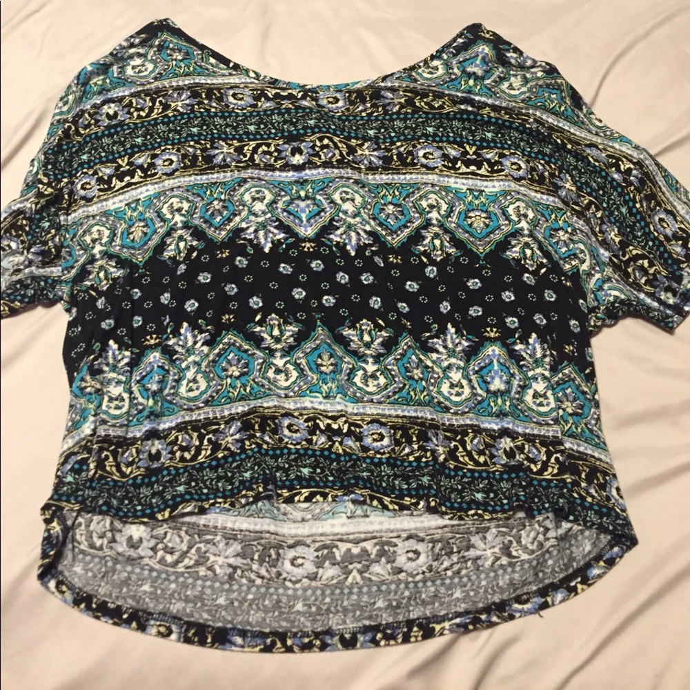 Black and teal cotton top