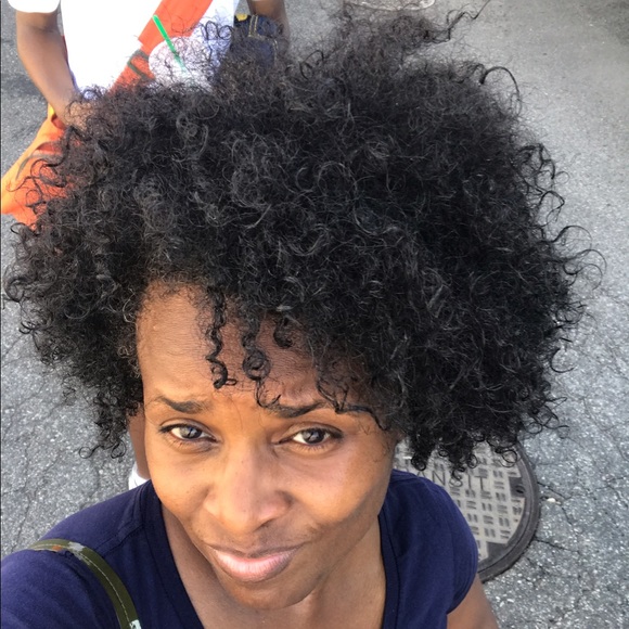 Meet your Posher, Cassandra - Picture 7 of 7