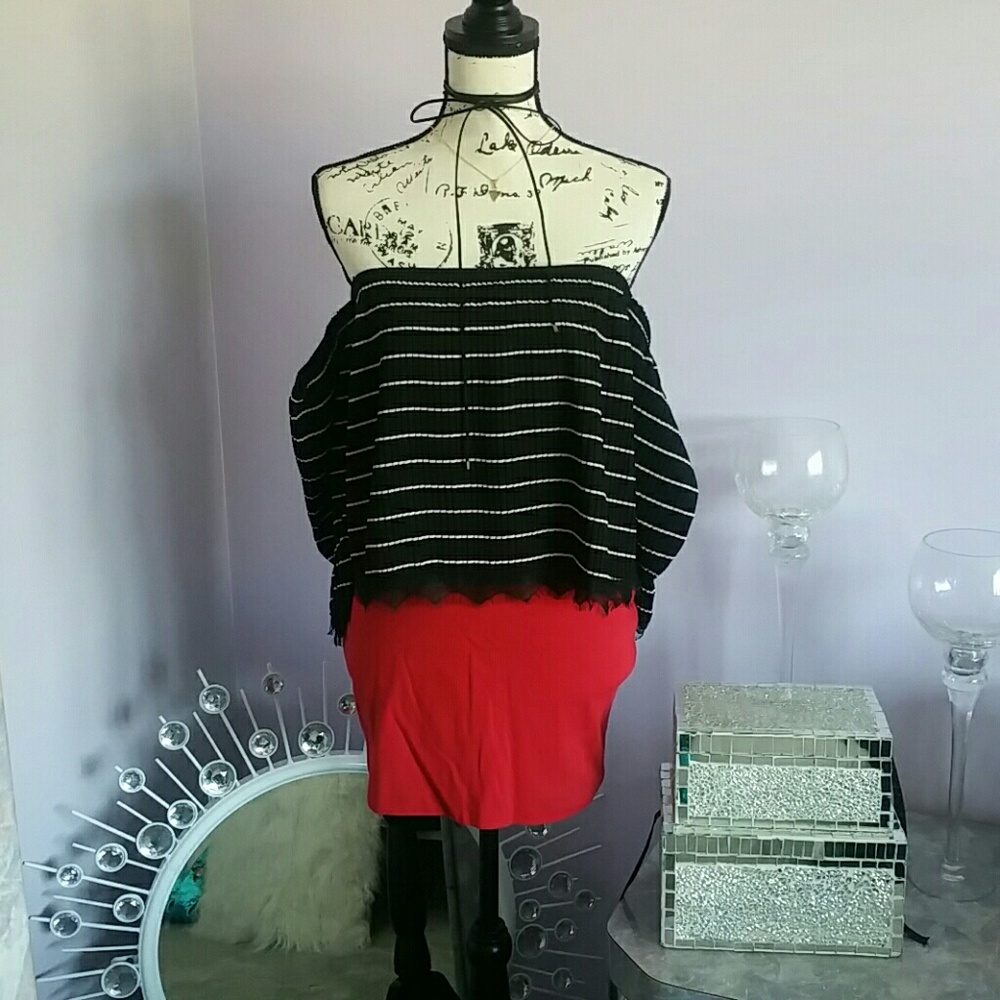 ▪️off the shoulder top▪️ - Picture 2 of 6