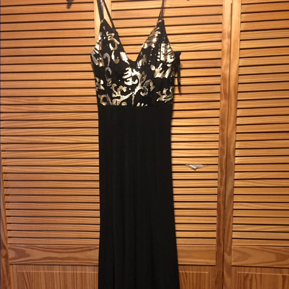 Prom/formal dress