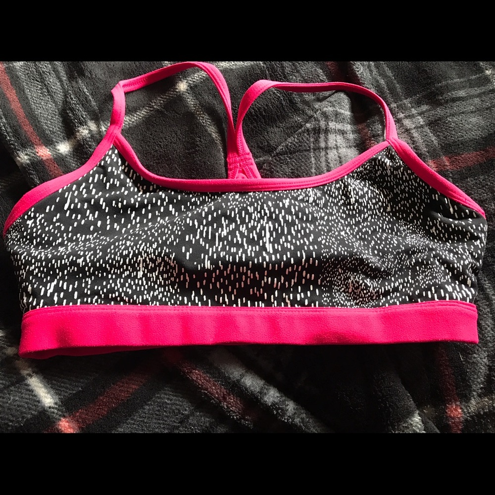 Fabletics snapdragon reversible sports bra
