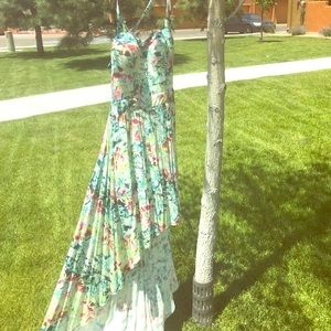Beautiful spring dress never worn