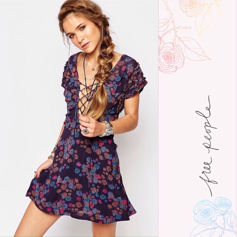 🎉2X HP🎉 Free People Lace Up Floral Mini Dress - Picture 2 of 14