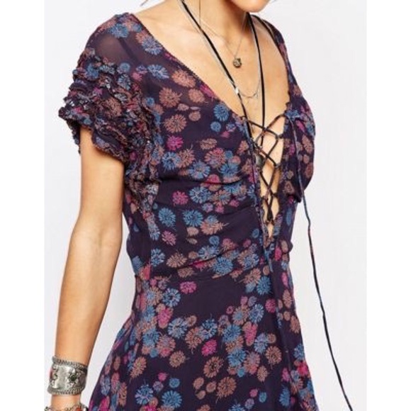 🎉2X HP🎉 Free People Lace Up Floral Mini Dress - Picture 13 of 14