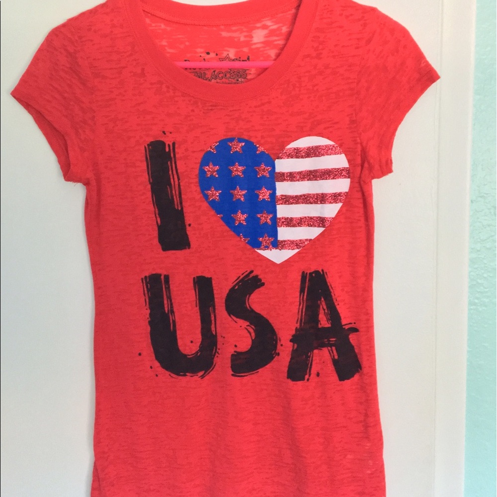 I love USA t shirt only worn once