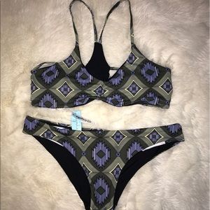 NWT!! CupShe Bathing Suit Small