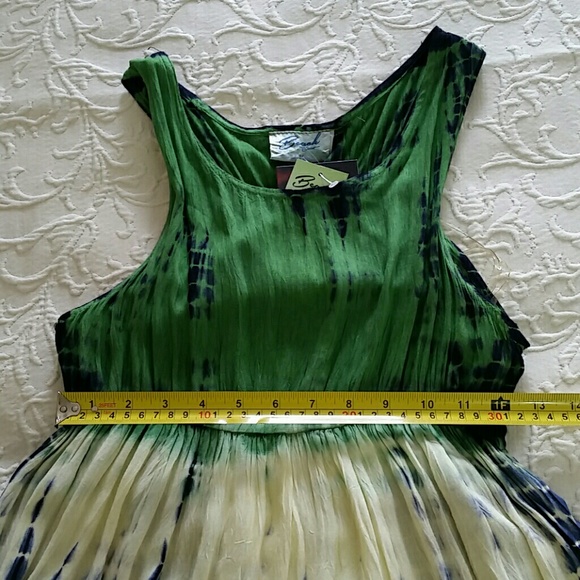 Green ombre tie-dye summer sleeveless dress - Picture 3 of 5
