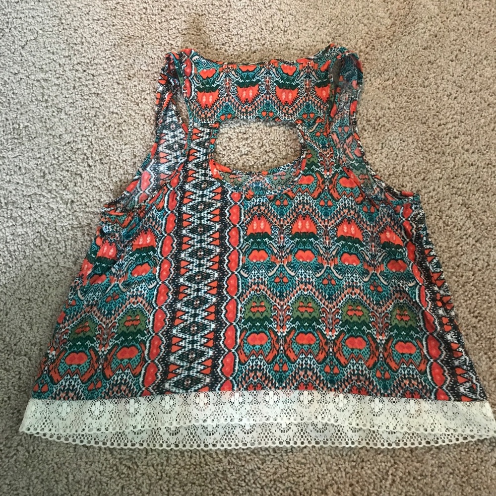 Patterned tank - Picture 2 of 2