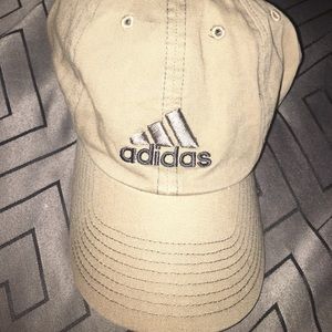 Adidas tan hat one size