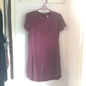 URBAN OUTFITTERS t-shirt dress