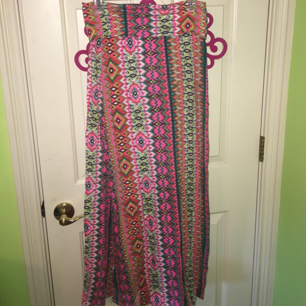 Roxy brand maxi skirt
