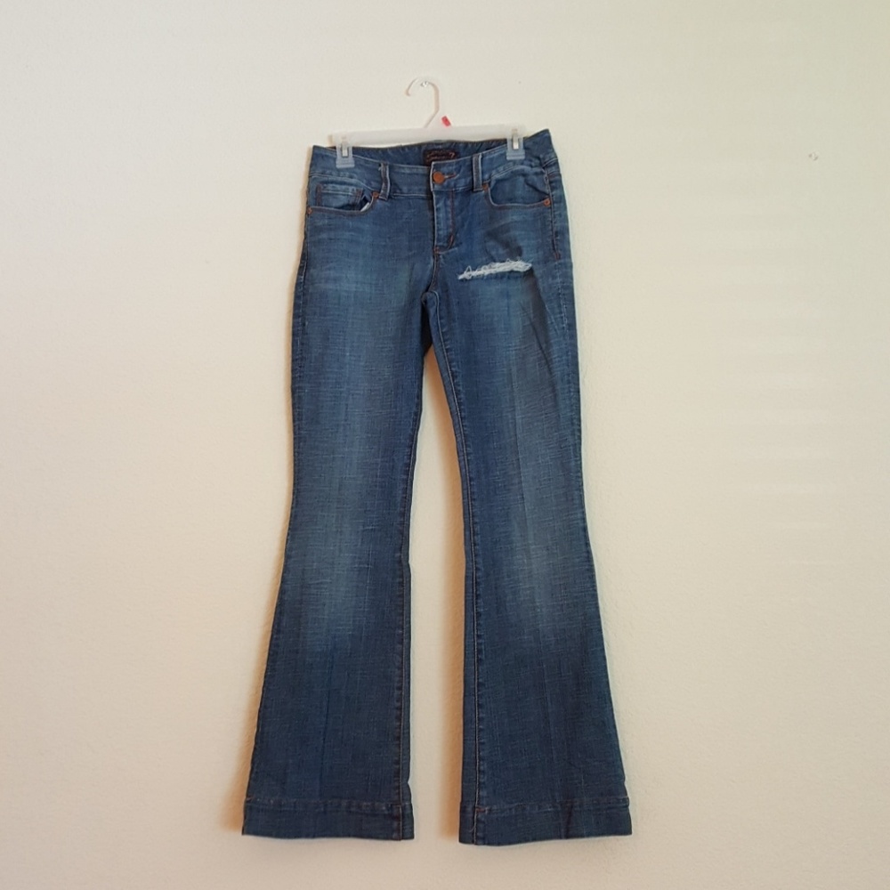 Seven7 flare jeans