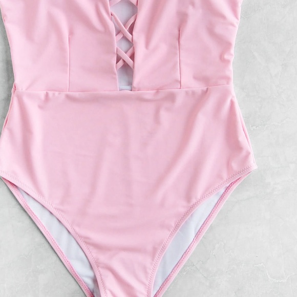 ⬇️👙➕HP✂️Pink Deep V Criss Cross Front Swimsuit - Picture 5 of 6