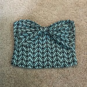 Patterned crop top