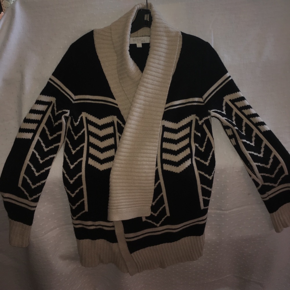 olive & oak sweater