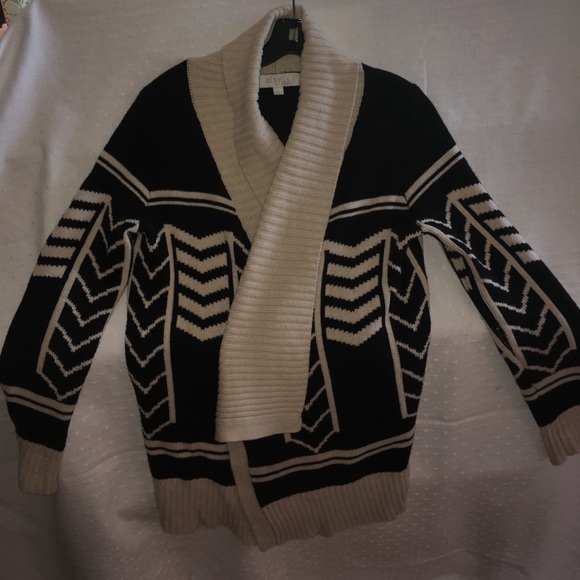 olive & oak sweater - Picture 1 of 3