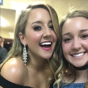 Meet your Posher, Brianna