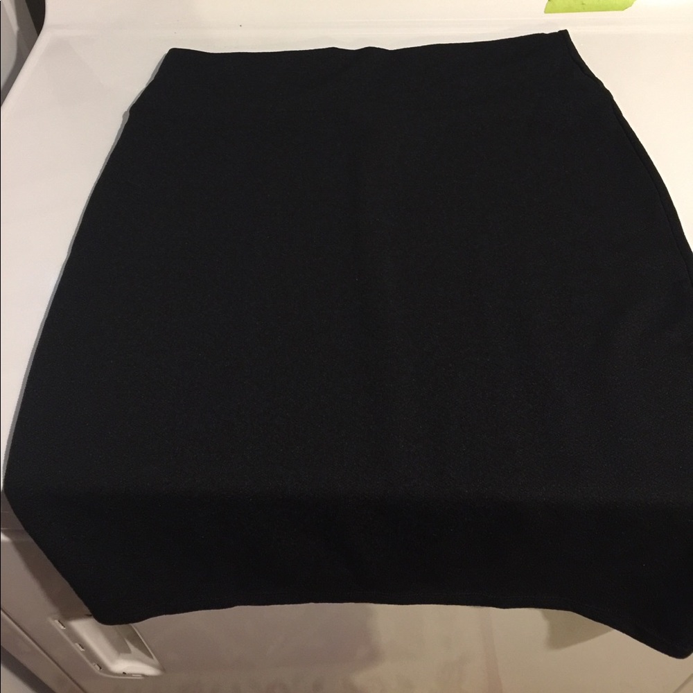 Lularoe BLACK Cassie size L
