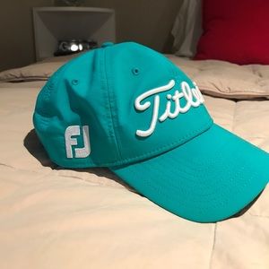 Titleist golf hat