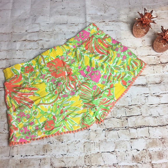 ❌SOLD❌ Lilly Pulitzer for Target Pom Pom Shorts - Picture 3 of 5