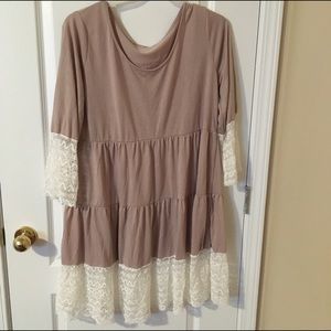 Nude colored Dress with Lace detail size XL