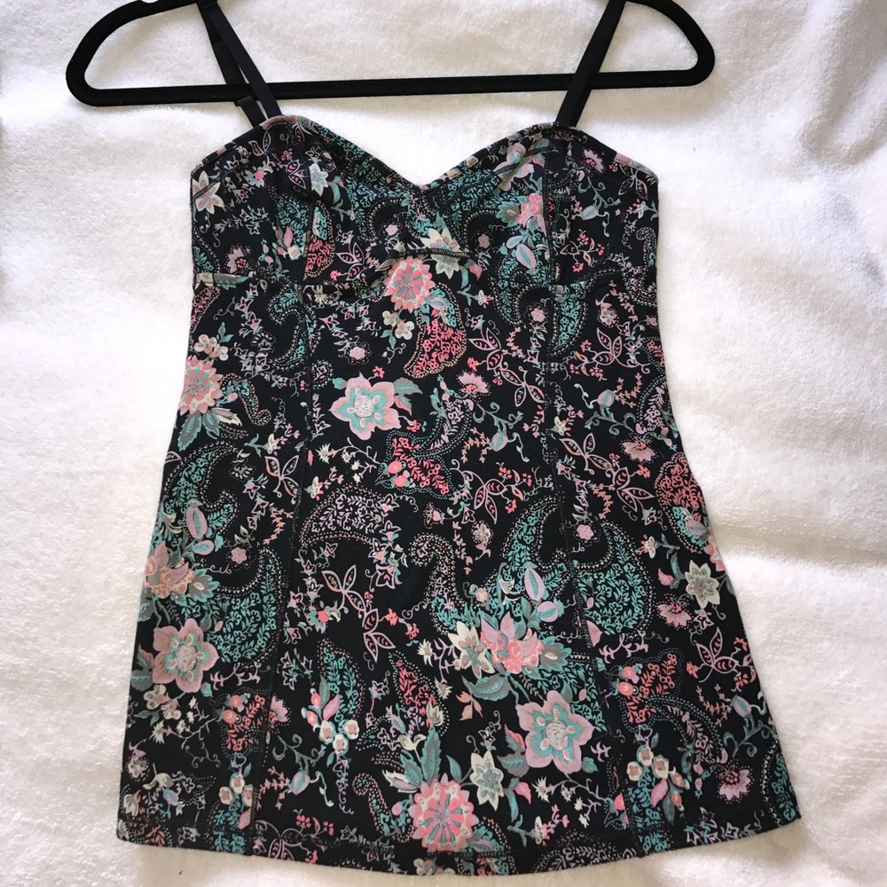 NWOT Aritzia "Bustier" Bra Tank Top, Small