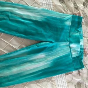 Under Armor leggings