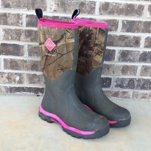 Woman's woody max muck boots