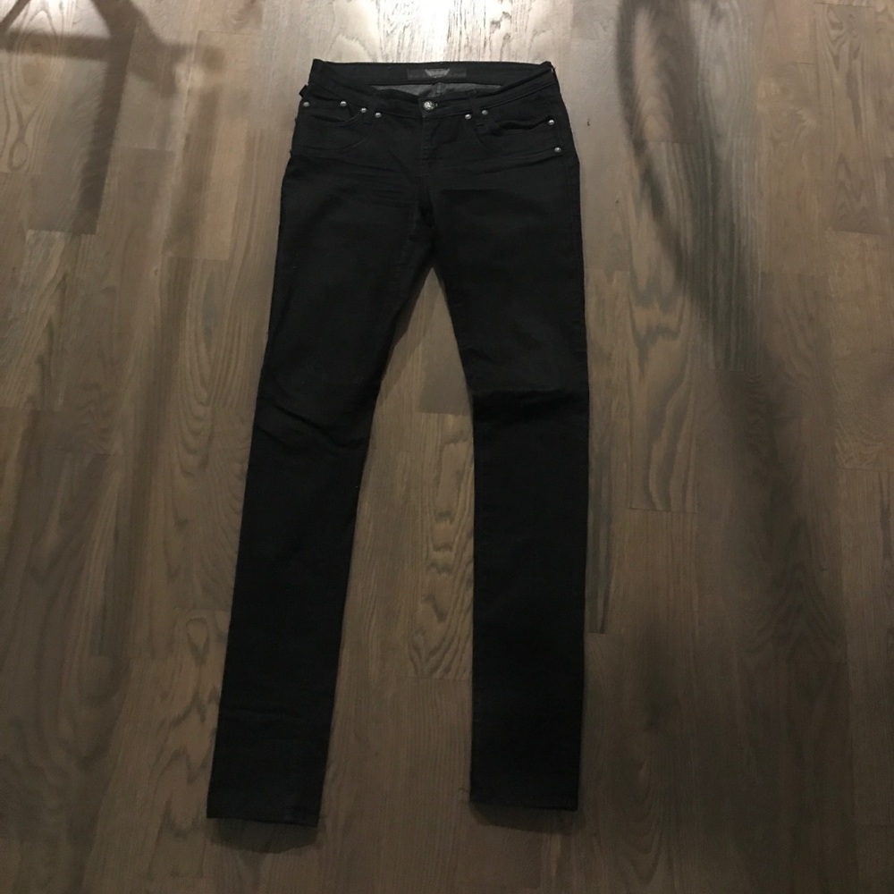 Rock & Republic Dark Wash Jeans