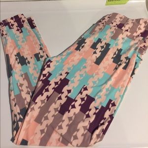 Pink purple and light blue TC Lularoe leggings