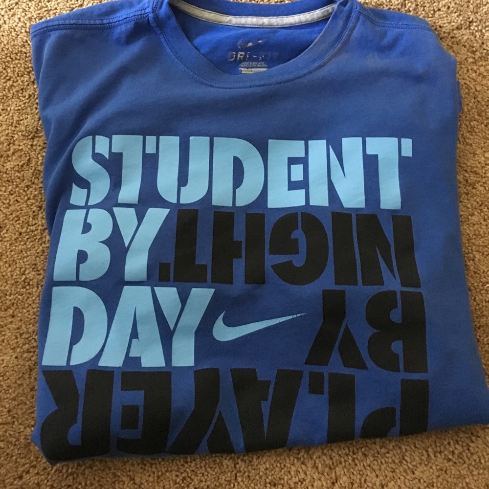 Nike T-Shirt (slightly discolored)