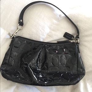 COACH PATENT LEATHER HANDBAG - BARELY USED