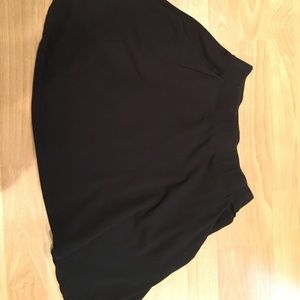 Forever 21 Flowy, Black Skirt w/ Pockets