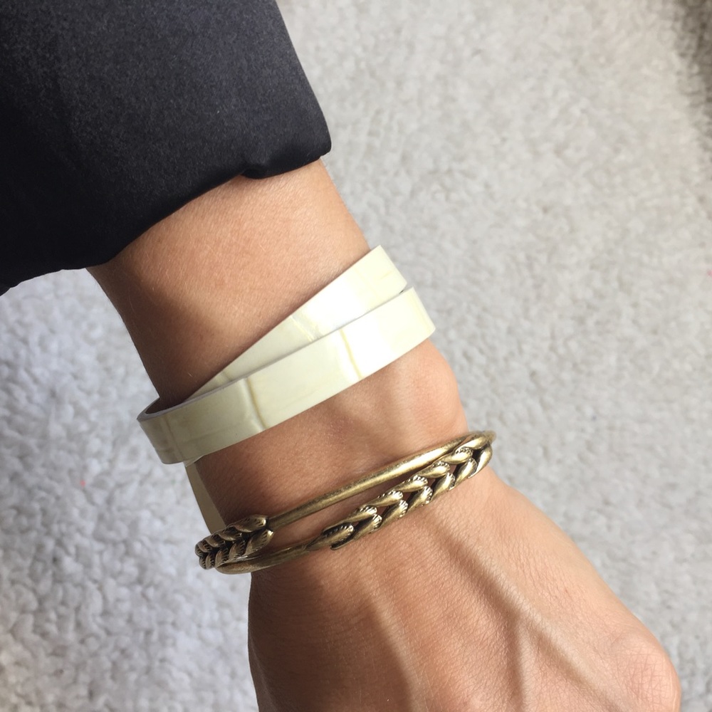 Leather bracelet