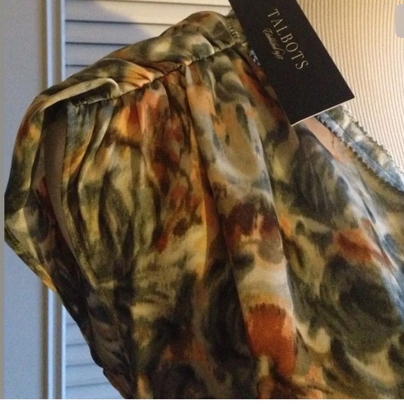 🌈 Talbots Top - grey/peach/rust swirl design - Picture 4 of 7