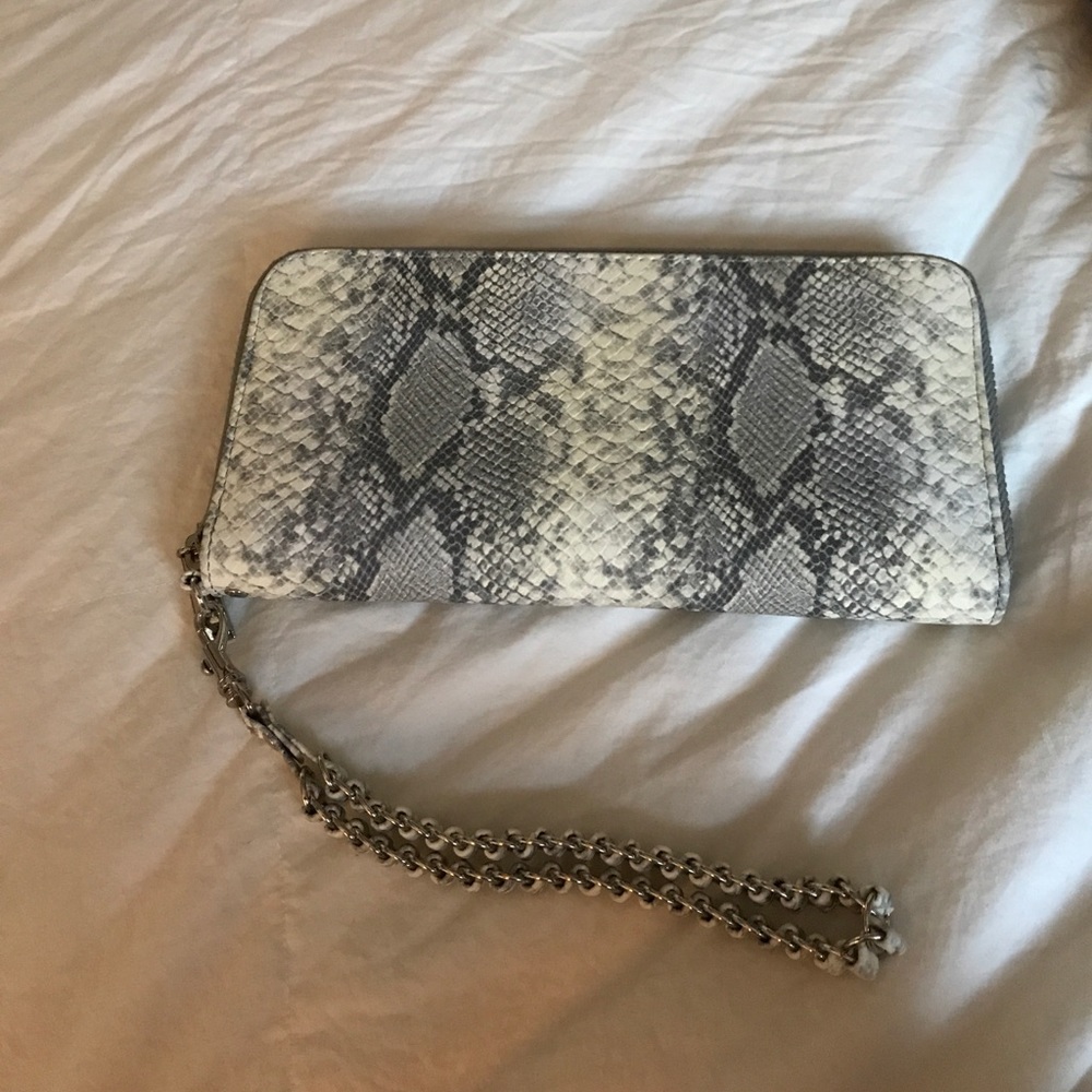 Beautiful gray and white snakeskin wristlet
